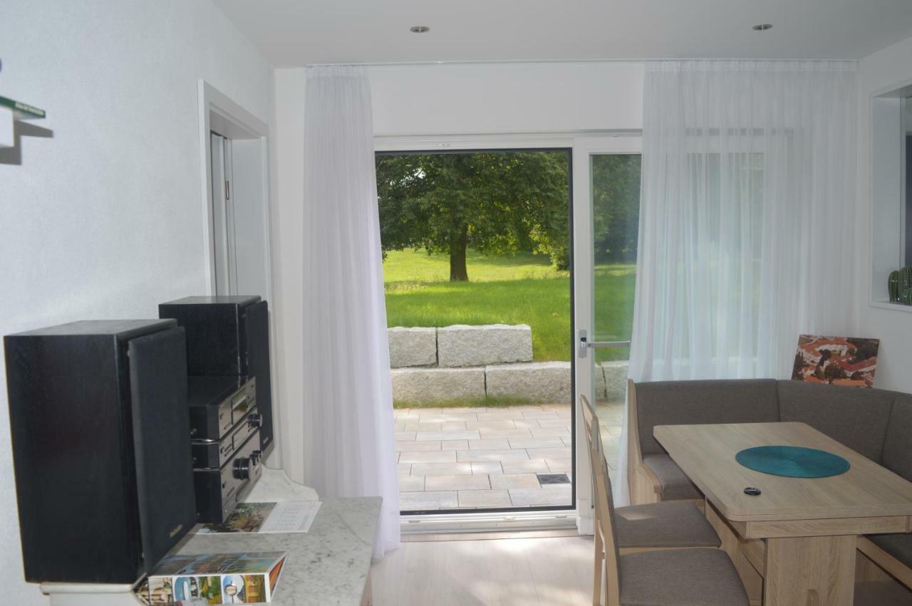 Ferienwohnung "Am Kurpark" In バート・シュッセンリート エクステリア 写真